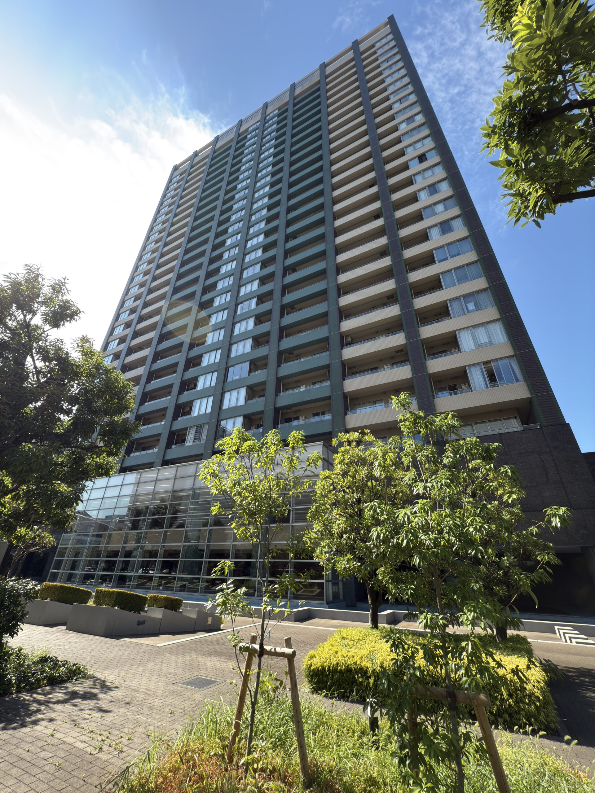 オリゾンマーレ1416号室